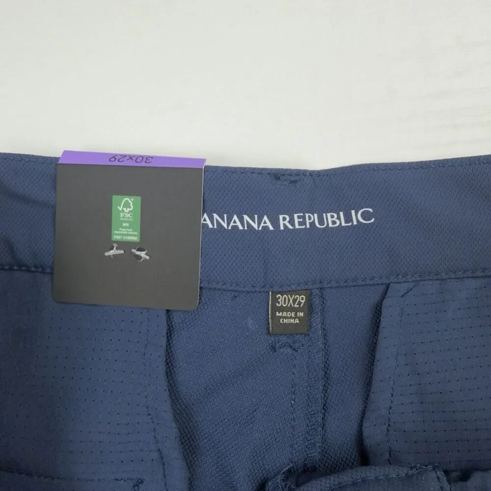 NWT Banana Republic Flat Front Pant Performance Mens 30x28 Blue 100%Polyester